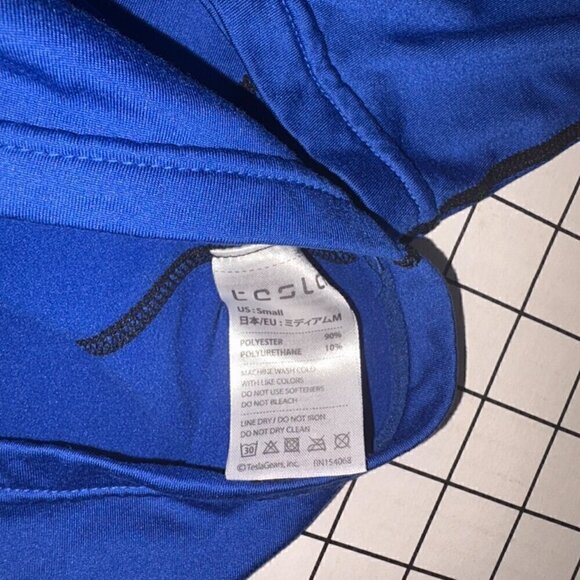 Tesla Long Sleeve Athletic Shirt Rash Guard Blue Adult size Large - Picture 3 of 5